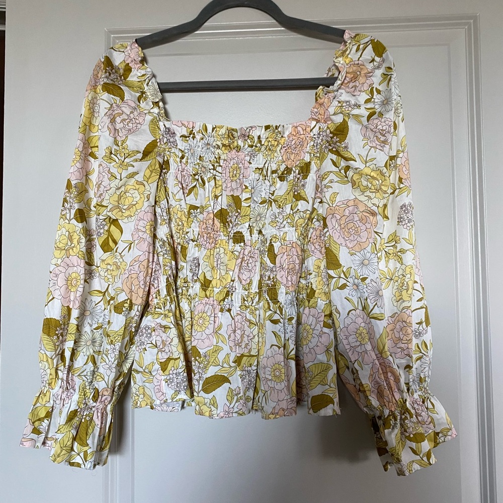 Who What Wear White Puff Sleeve Floral Blouse